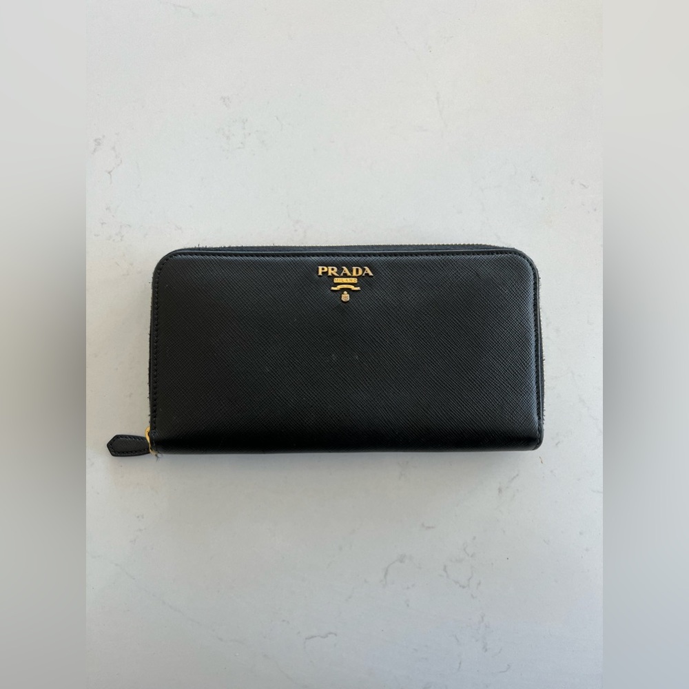 Prada, large wallet
